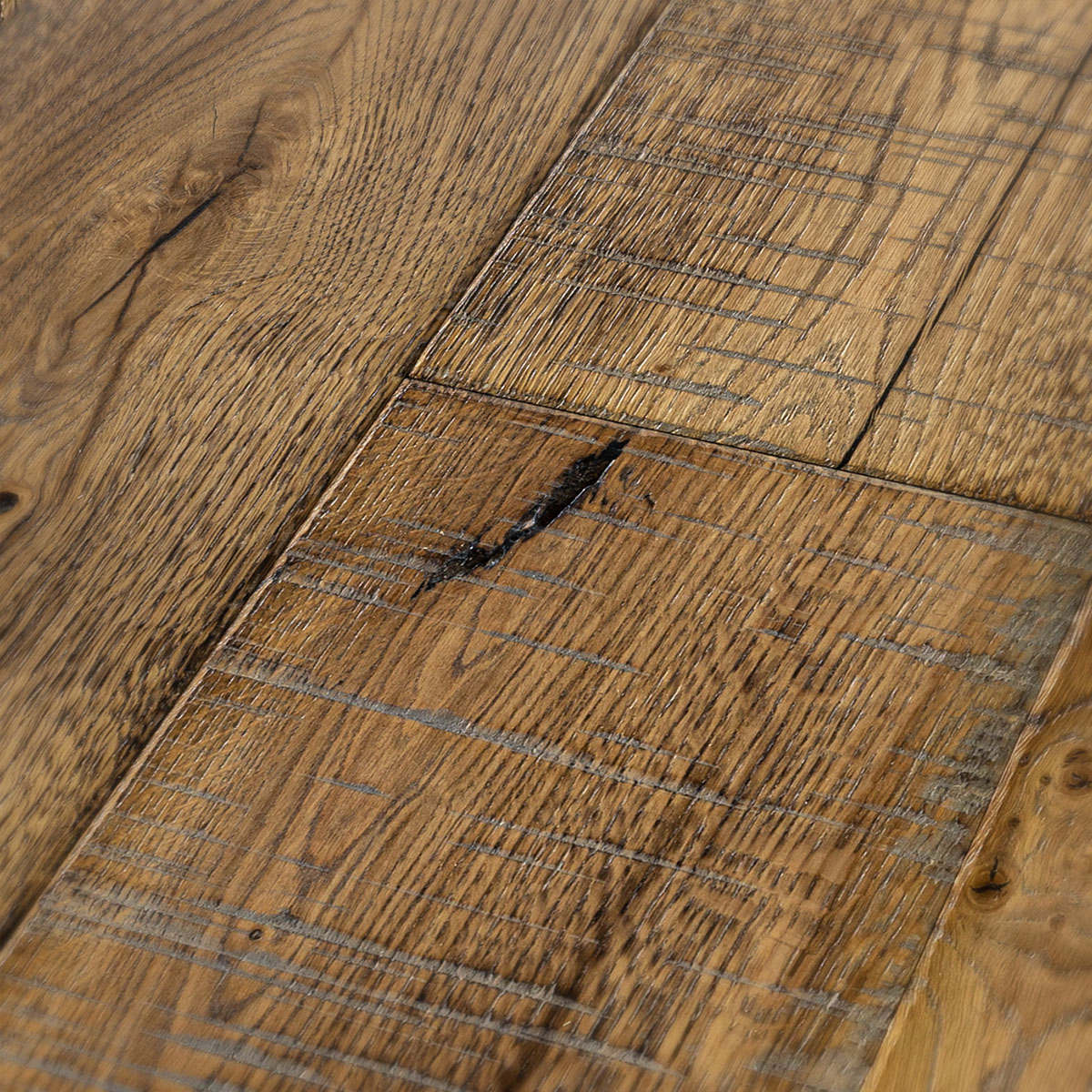 Springslade - Cobbled Edged Rustic Grade Oak Floor