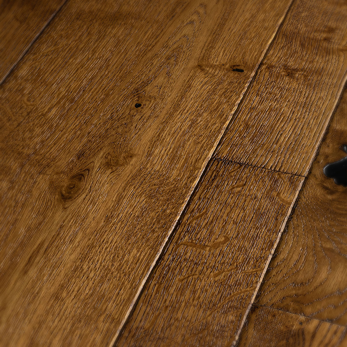 Graystone - Distressed Mixed Width Engineered Oak Floor