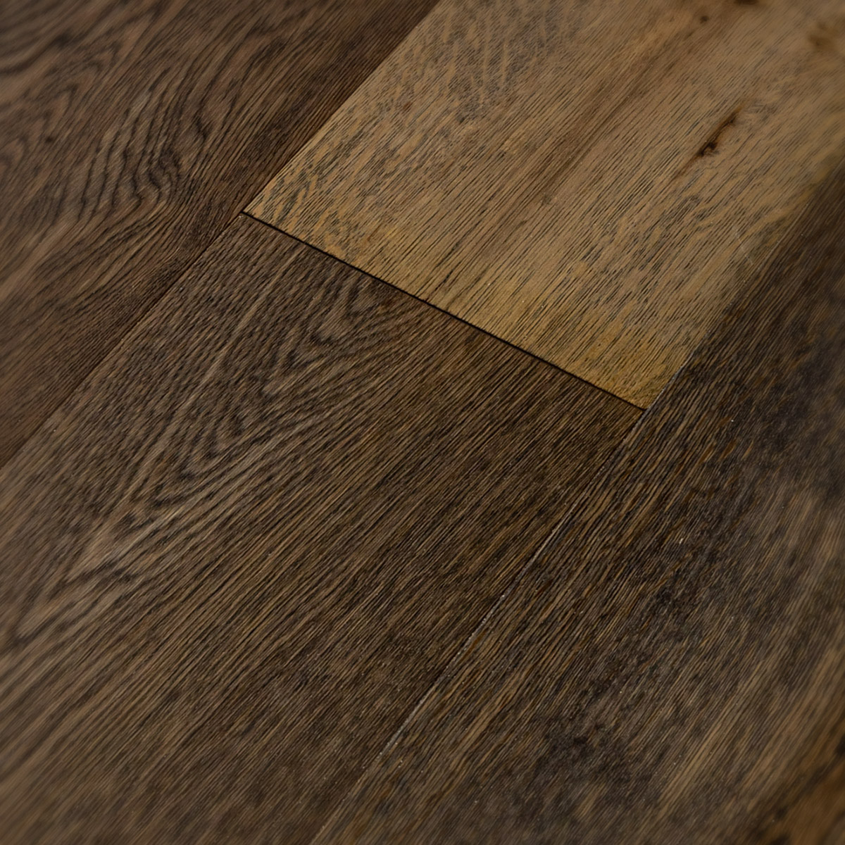 Quiton Avenue - Brushed Rustic Grade Oak Wide Plank