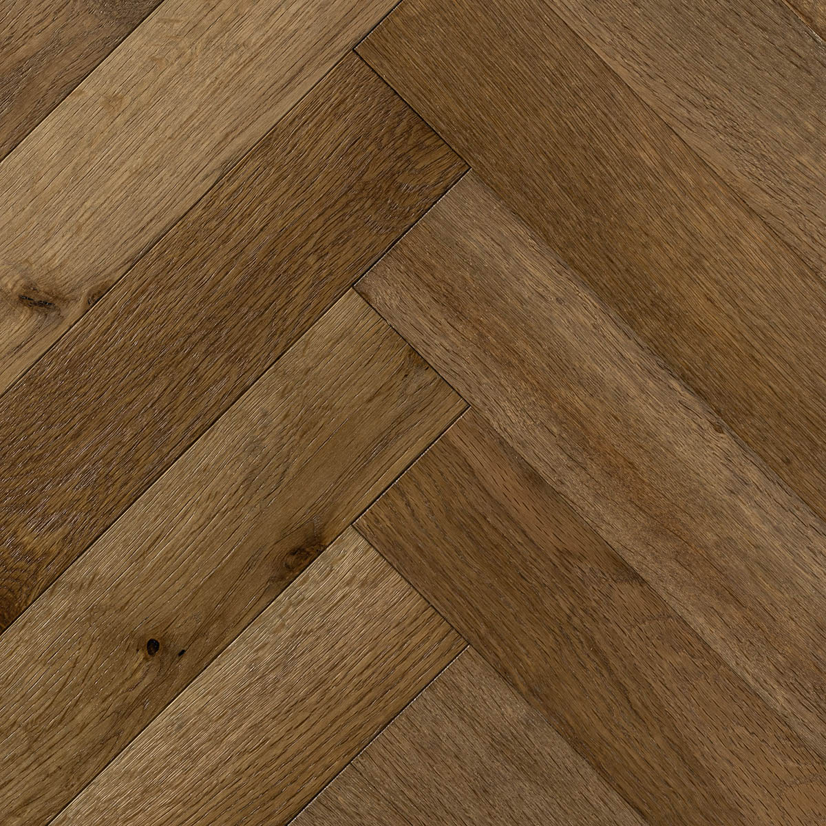 Bloomfield Drive - Rustic-Grade Oak Herringbone Floor 280mm x 70mm