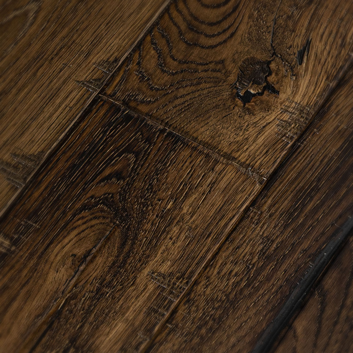 Churchbell Street - Traditional Cobbled Edged Oak Wood Floor