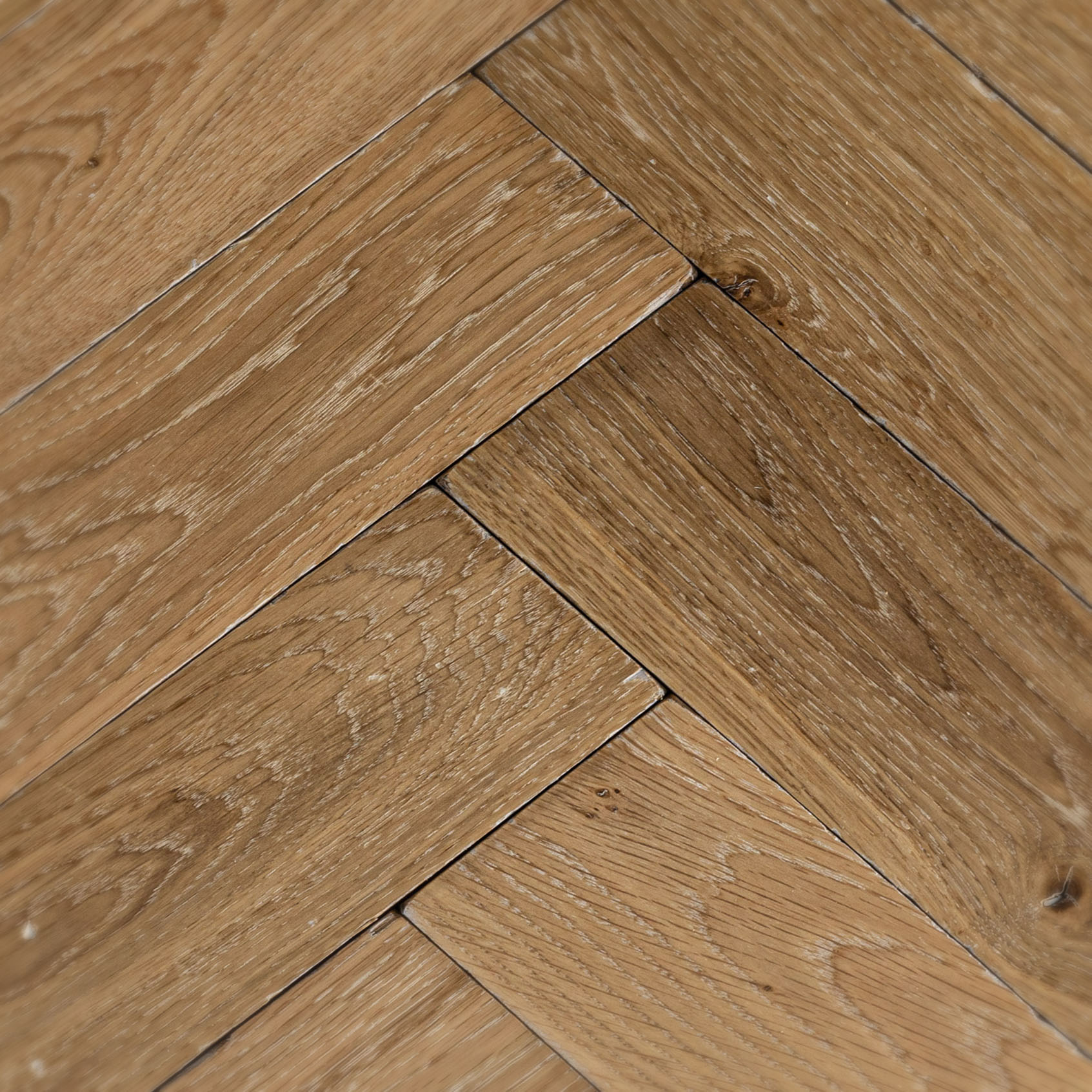 sheldon - Solid Oak Polished Herringbone Floor